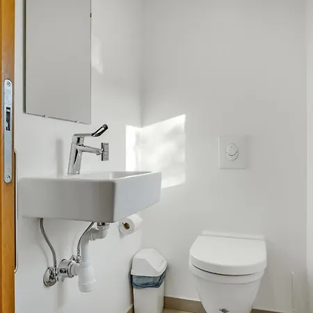 2 Bedroom Lovely In Feriehus Grenå